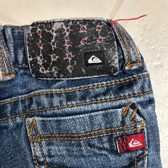 Quicksilver 18M Jeans. - Picture 3 of 5